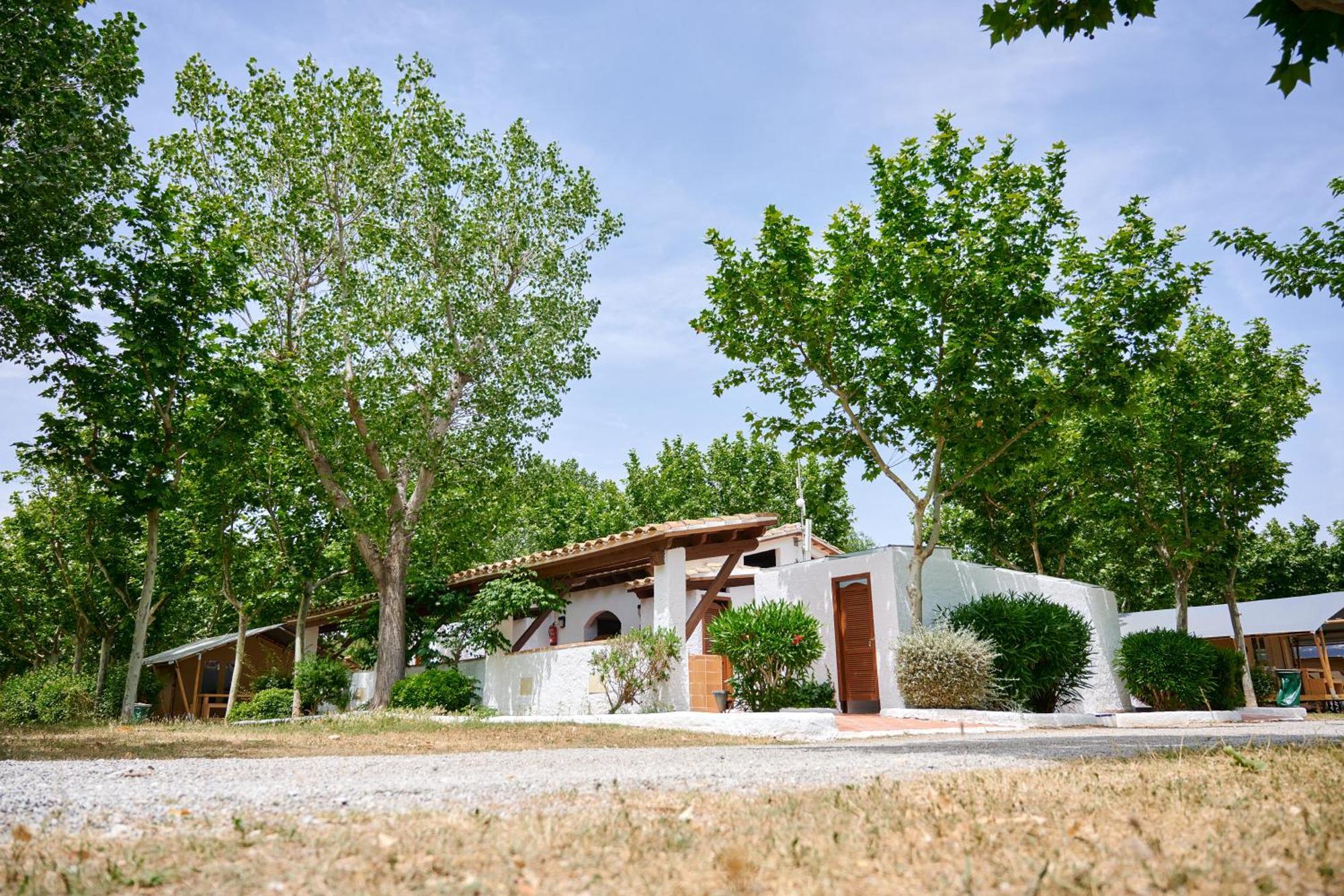 Hotel Glamping Costa Brava Fortià Exterior foto