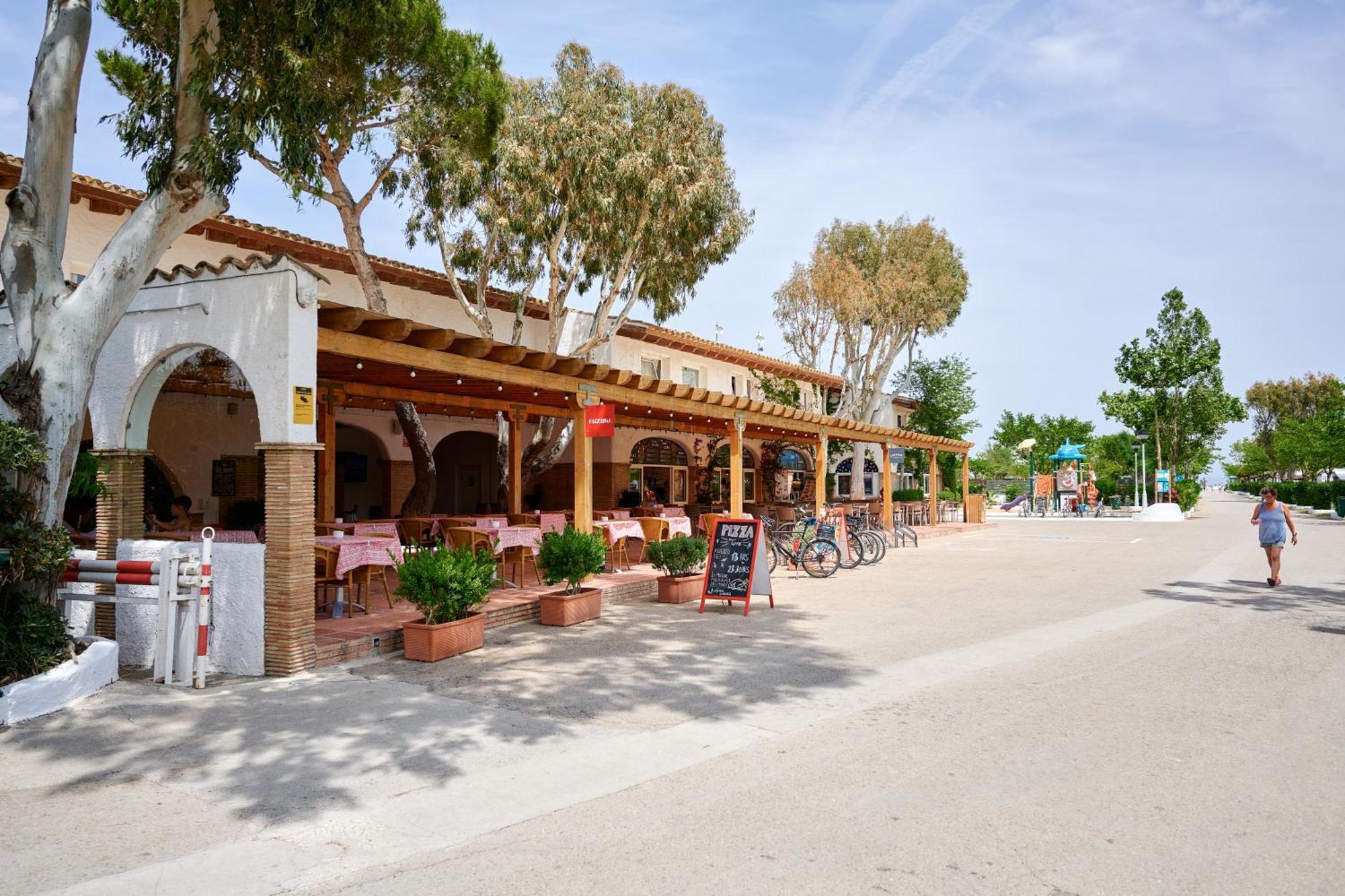 Hotel Glamping Costa Brava Fortià Exterior foto