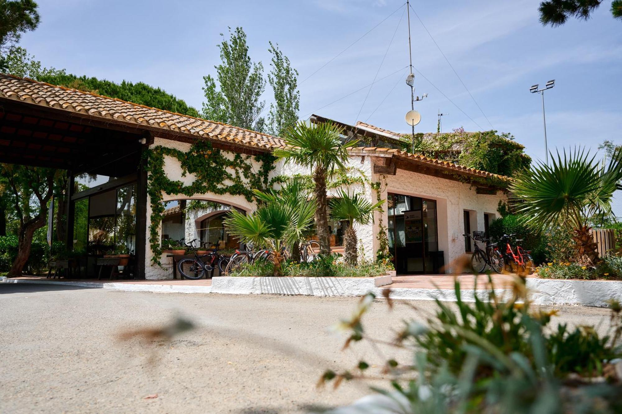 Hotel Glamping Costa Brava Fortià Exterior foto